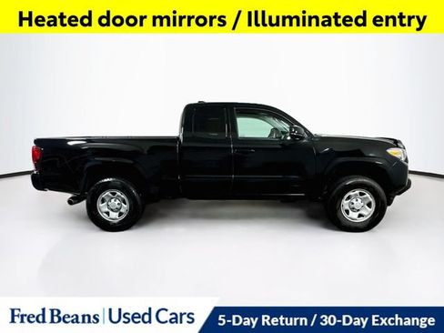Used 2023 Toyota Tacoma SR AWD/4WD image 13