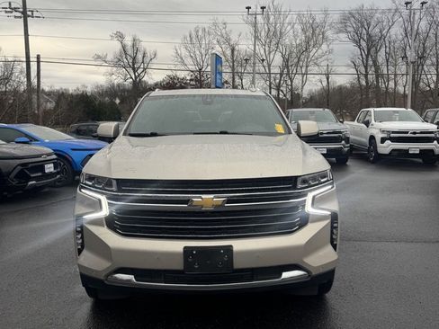 Used 2022 Chevrolet Tahoe LT w/ Luxury Package image 12