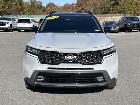 Used 2023 Kia Sorento X-Line EX image 2