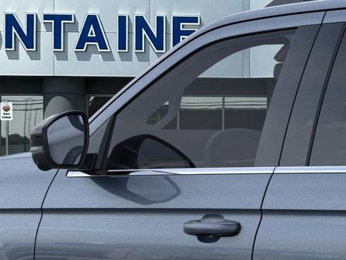 New 2025 Ford Expedition Active image 20