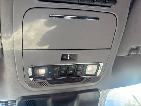 Used 2024 Ford F350 Limited AWD/4WD image 25
