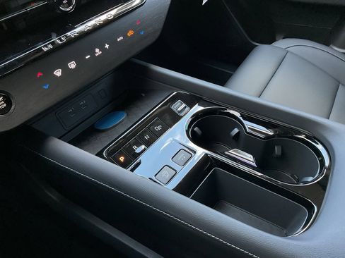 New 2026 Nissan Murano SV image 36