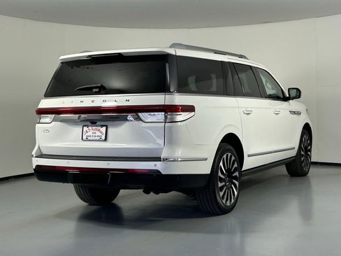 Used 2022 Lincoln Navigator L Black Label AWD/4WD image 7