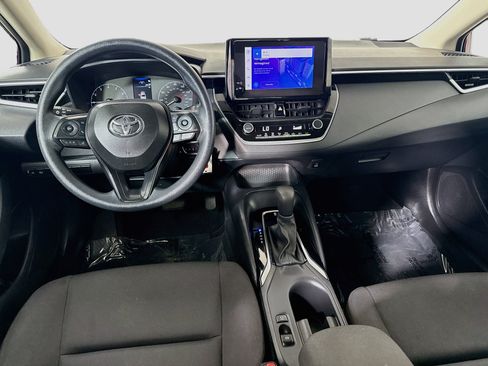 Used 2024 Toyota Corolla LE FWD image 17