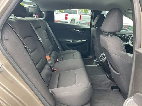 Used 2024 Chevrolet Malibu LT FWD image 23