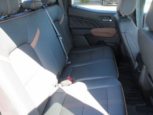 New 2025 GMC Canyon AT4 image 14