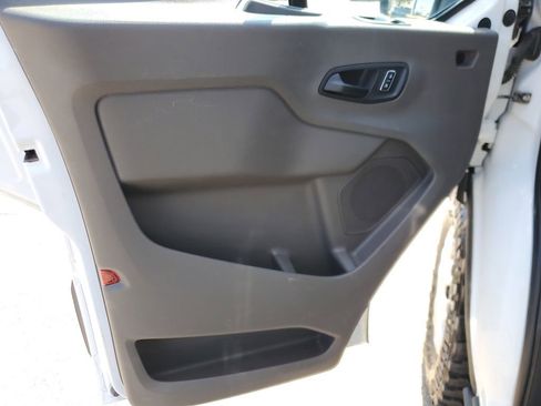 Used 2023 Ford Transit 350 XLT image 20