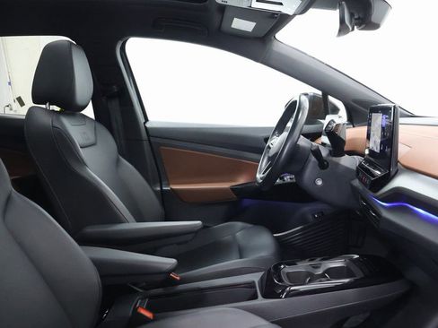 Used 2021 Volkswagen ID.4 Pro S w/ Gradient Package image 21