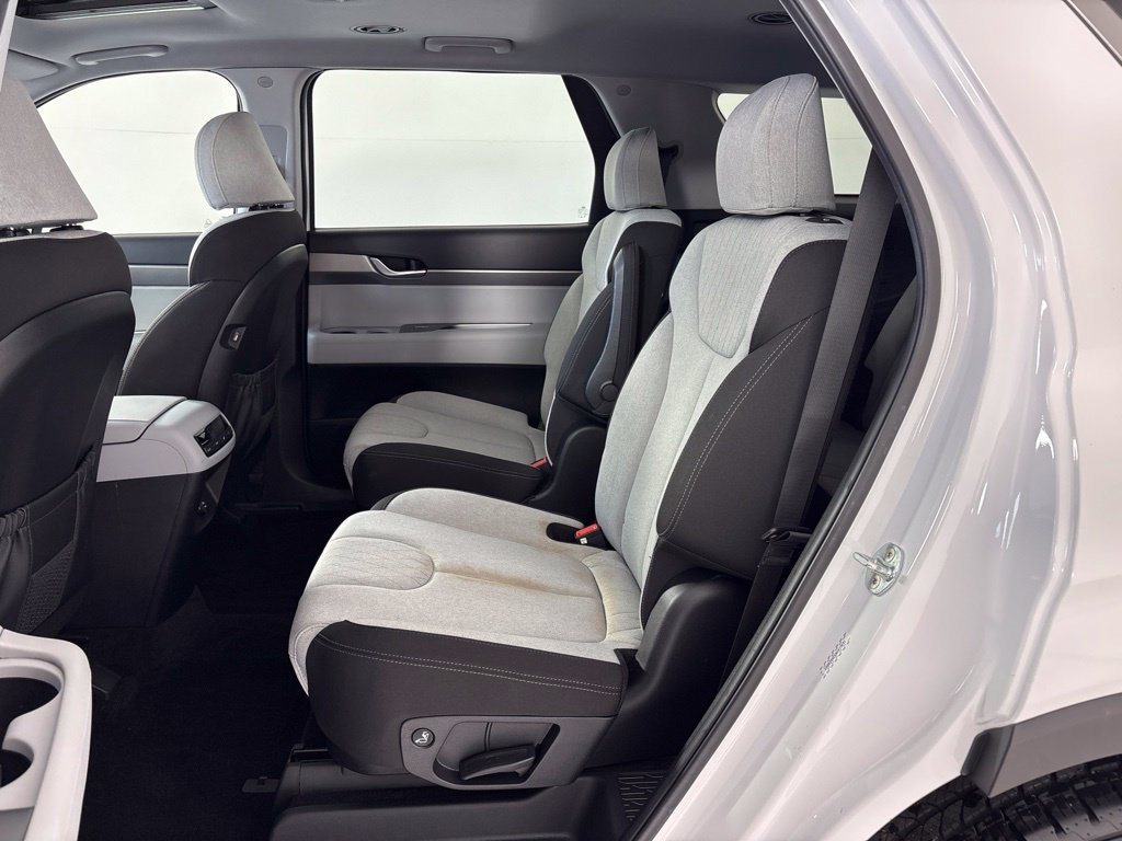 Used 2022 Hyundai Palisade SEL FWD image 19