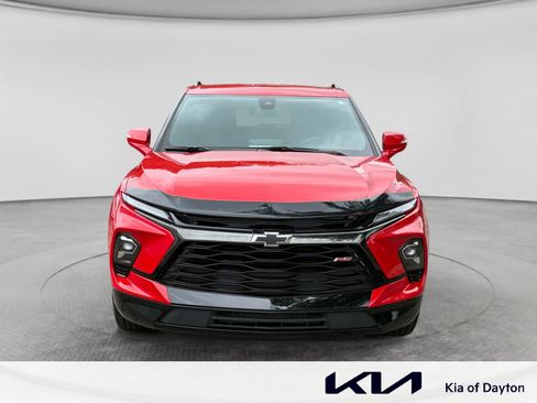 Used 2024 Chevrolet Blazer RS FWD image 2