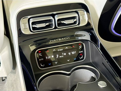 Used 2025 Mercedes-Benz Maybach S 680 4MATIC image 29
