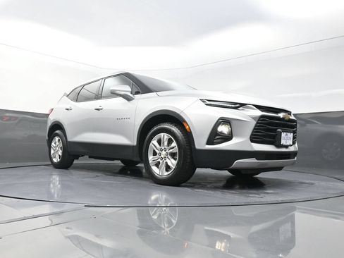 Used 2021 Chevrolet Blazer LT AWD/4WD image 21