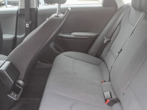 Certified 2025 Kia K4 FWD image 19