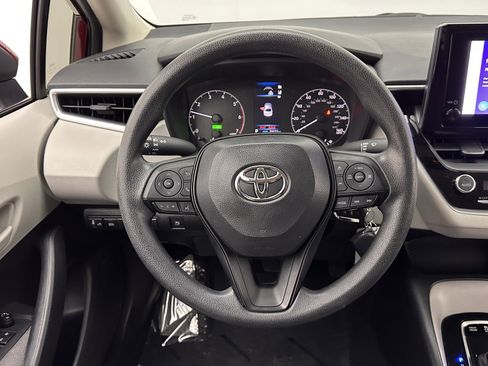 Used 2024 Toyota Corolla LE image 26