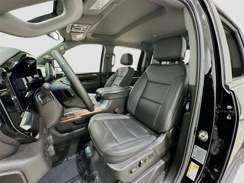 Used 2025 Chevrolet Silverado 2500 LT w/ Trail Boss Package image 22