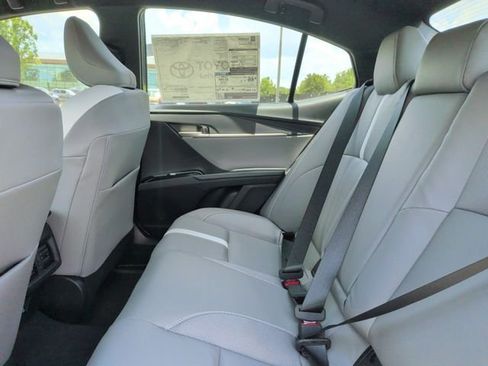 New 2026 Toyota Camry SE FWD image 28