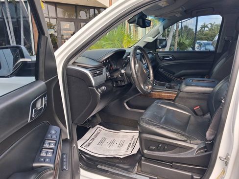 Used 2017 Chevrolet Tahoe LT RWD image 9