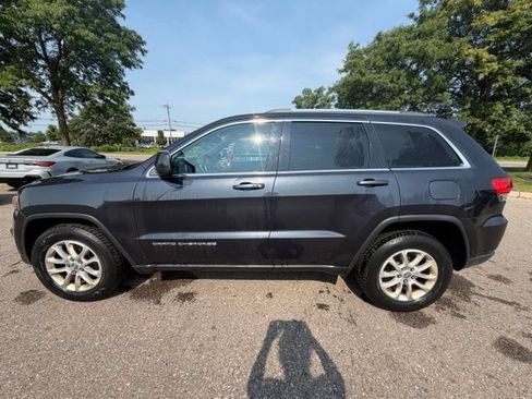 Used 2014 Jeep Grand Cherokee Laredo w/ 18" Wheel & 8.4" Radio Group AWD/4WD image 11