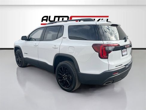 Used 2023 GMC Acadia SLT w/ Elevation Edition image 5