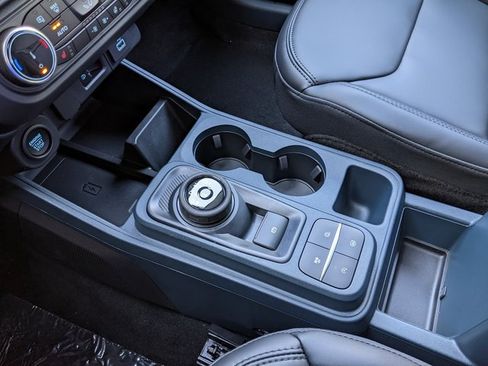 New 2024 Ford Maverick Lariat w/ Black Appearance Package image 12