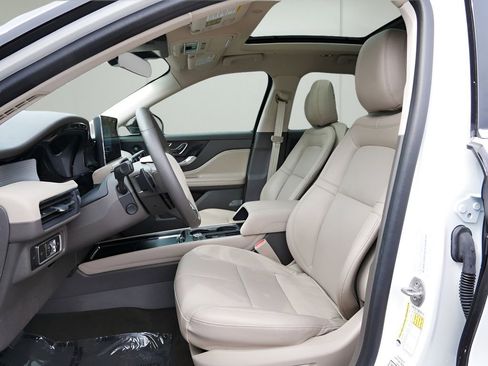 Used 2024 Lincoln Corsair FWD w/ Equipment Group 102A image 10