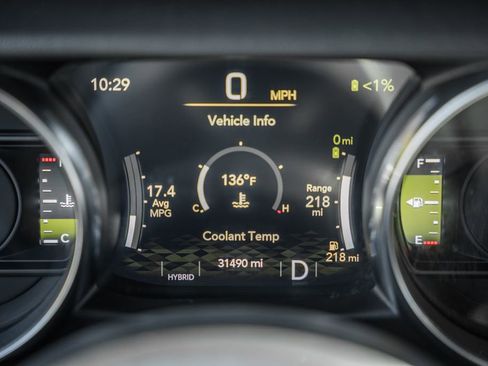 Used 2022 Jeep Wrangler Unlimited Sahara image 36