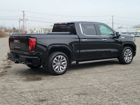 Certified 2025 GMC Sierra 1500 Denali AWD/4WD image 5