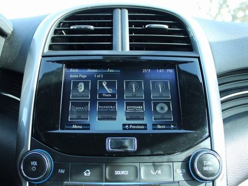 Used 2014 Chevrolet Malibu LT w/ Power Convenience Package image 21