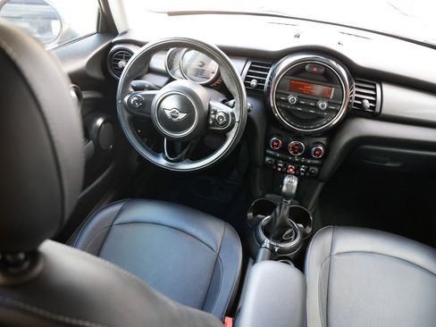 Used 2015 MINI Cooper 2-Door Hardtop image 24
