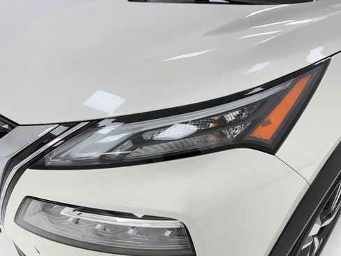 Used 2022 Nissan Rogue SL FWD image 6
