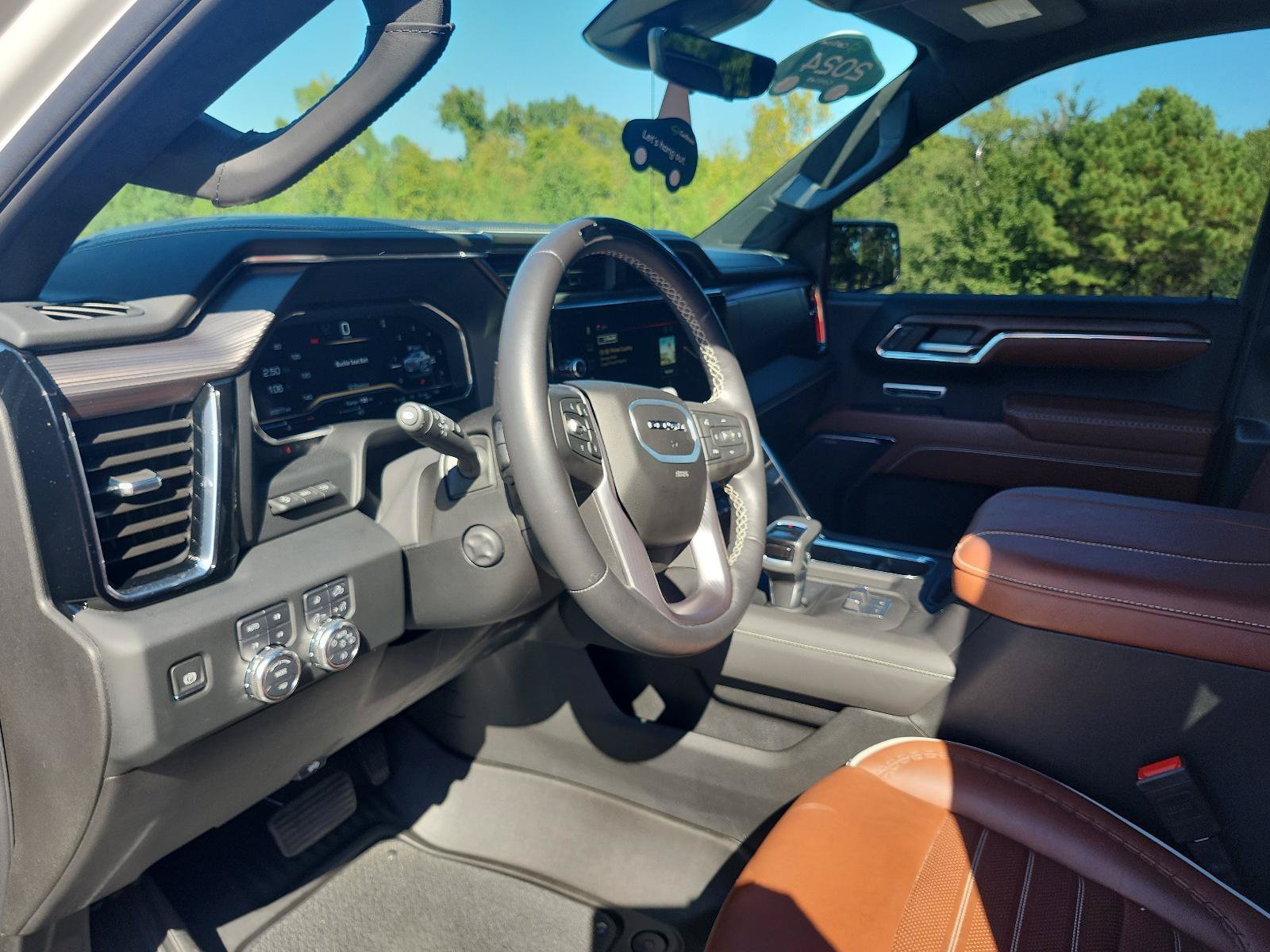 Certified 2024 GMC Sierra 1500 Denali Ultimate AWD/4WD image 19