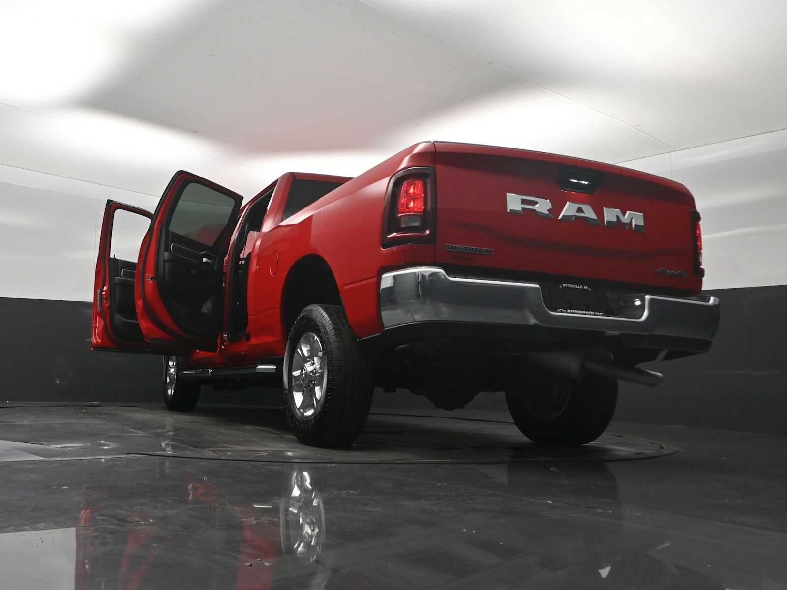 Used 2026 RAM 2500 Big Horn AWD/4WD image 30