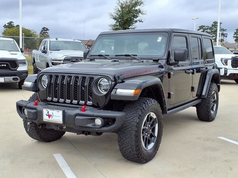Used 2022 Jeep Wrangler Unlimited Rubicon w/ Steel Bumper Group AWD/4WD image 3