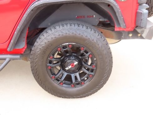 Used 2014 Jeep Wrangler Unlimited Sport w/ Quick Order Package 24S image 17