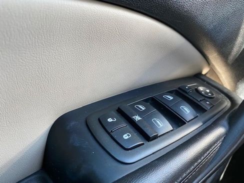 Used 2013 Dodge Dart Limited FWD image 9