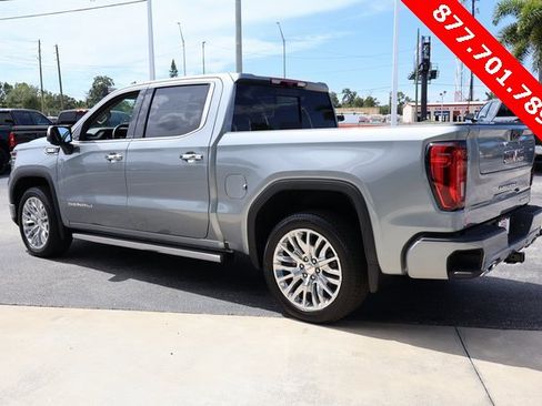 New 2025 GMC Sierra 1500 Denali image 5