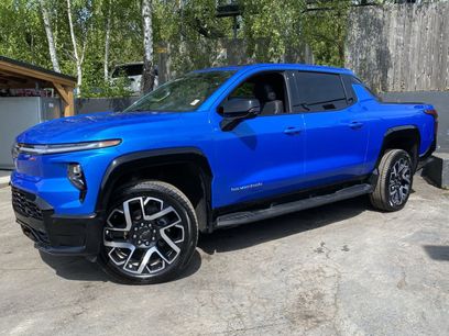 Used 2025 Chevrolet Silverado EV RST