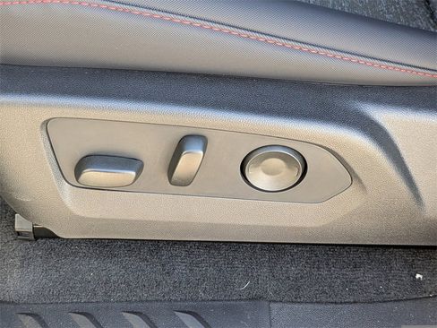 New 2025 Chevrolet Colorado Z71 w/ Technology Package image 19