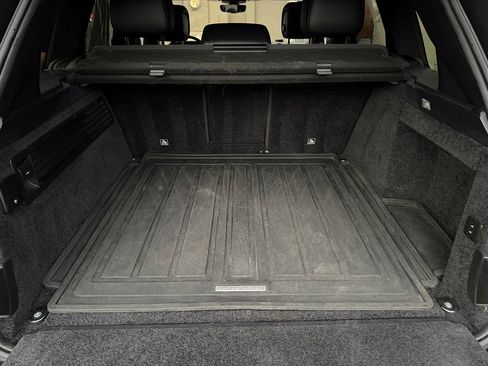 Used 2018 Land Rover Range Rover image 8