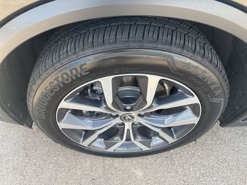 Used 2022 Acura MDX FWD w/ Technology Package image 3