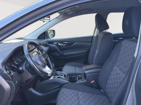 Used 2022 Nissan Rogue Sport SV AWD/4WD image 8