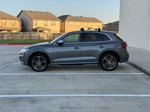 Used 2018 Audi SQ5 Premium Plus AWD/4WD image 4