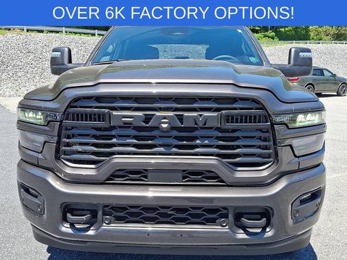 Used 2025 RAM 2500 Big Horn RWD image 5