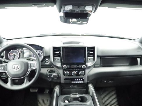 Used 2025 RAM 1500 Big Horn AWD/4WD image 18