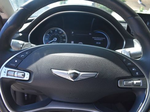Used 2023 Genesis G80 2.5T image 13