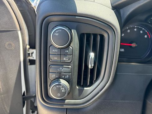 Used 2021 Chevrolet Silverado 1500 W/T w/ Trailering Package AWD/4WD image 14