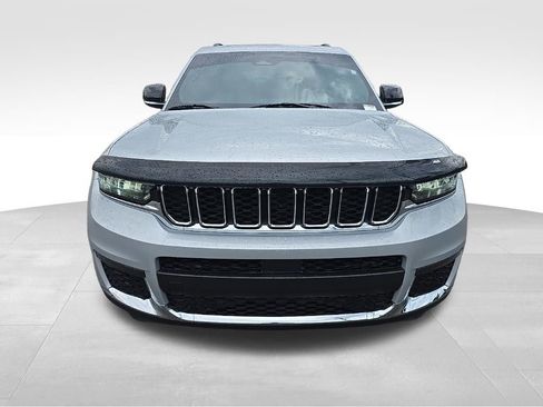 Used 2023 Jeep Grand Cherokee L Limited w/ Trailer Tow Group (B) AWD/4WD image 8