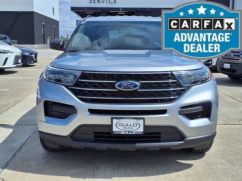 Used 2020 Ford Explorer XLT RWD image 3