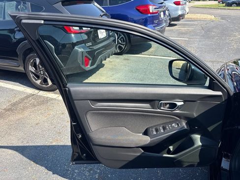 Used 2024 Honda Civic Sport image 15