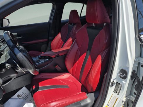 Used 2022 Lexus UX 200 F Sport w/ Accessory Package (Z2) FWD image 12